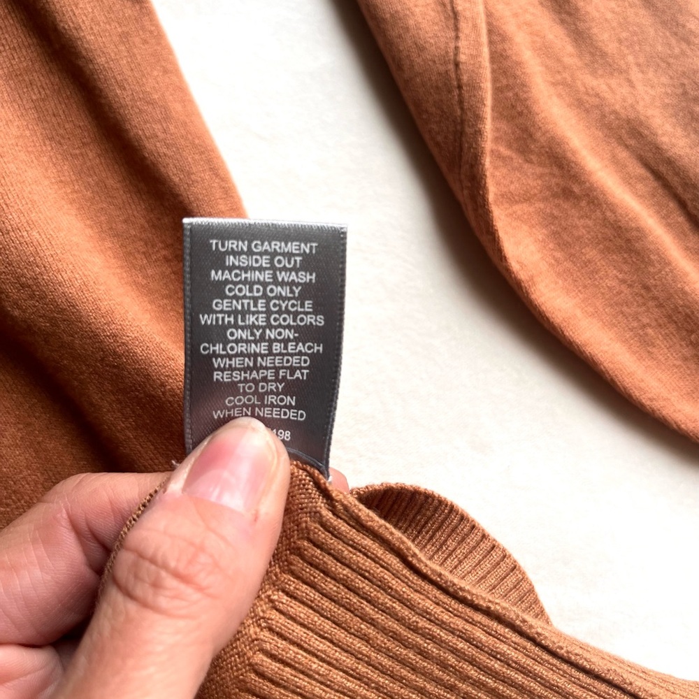 Marled Burnt Orange Crewneck Sweater with Puff Shoulders - Picture 6 of 8